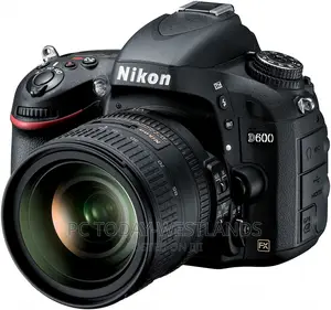 Nikon D600 24.3 MP CMOS Fx-Format Digital SLR Camera