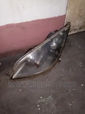 Mitsubishi Colt Head Light