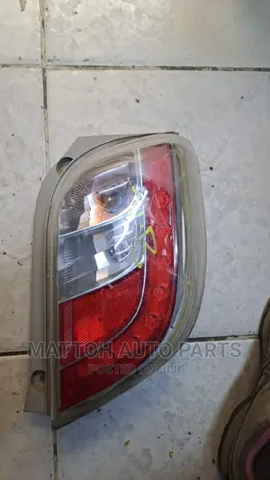 Daihatsu Mira Taillight