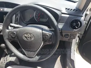 Toyota Axio 1.5 G 2WD 2017 Pearl