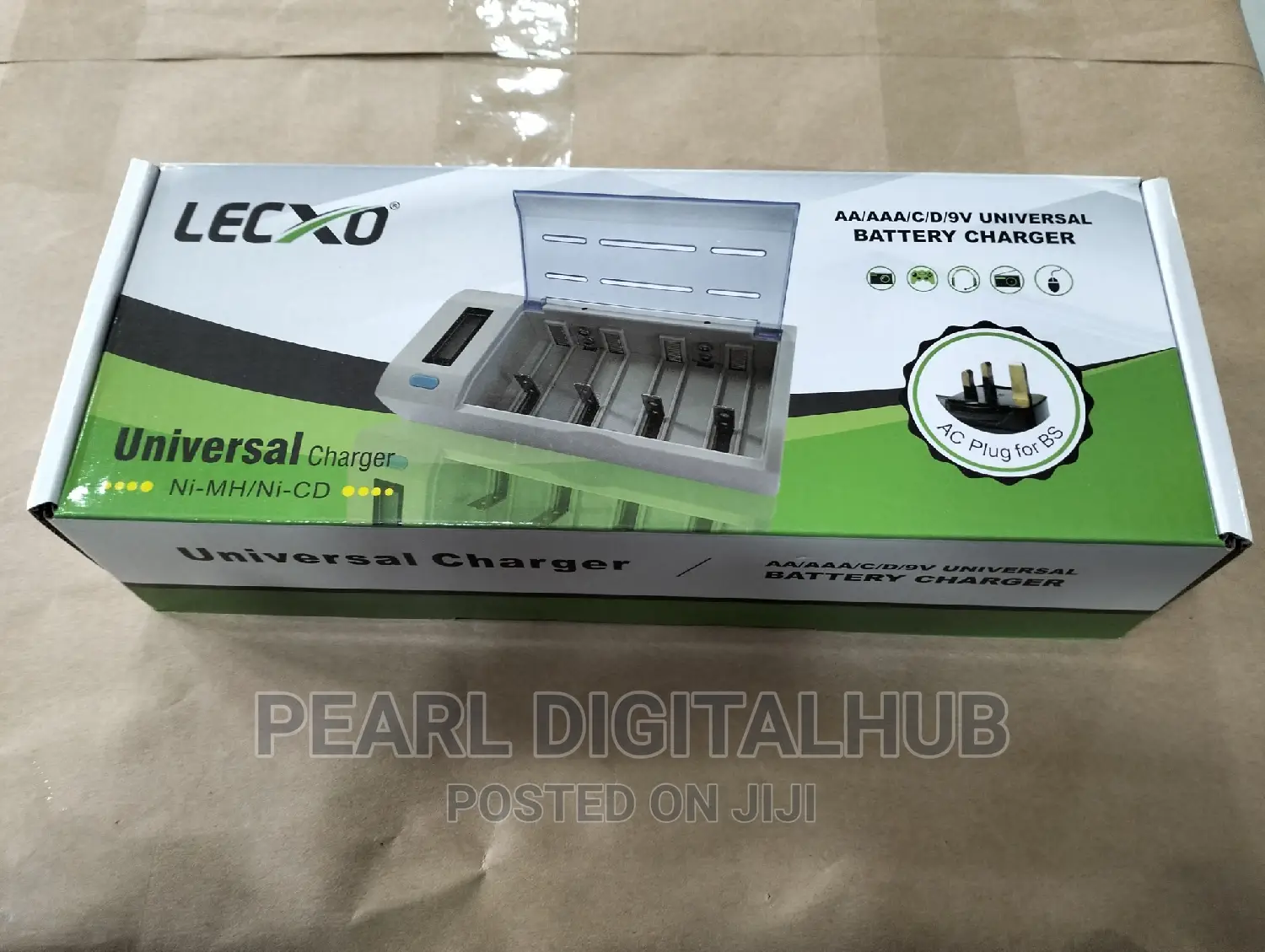 Lecxo Universal Charger for AA/AAA/9v/Dsize Battery.