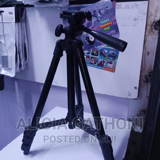 Camera and Phone Tripod Stand