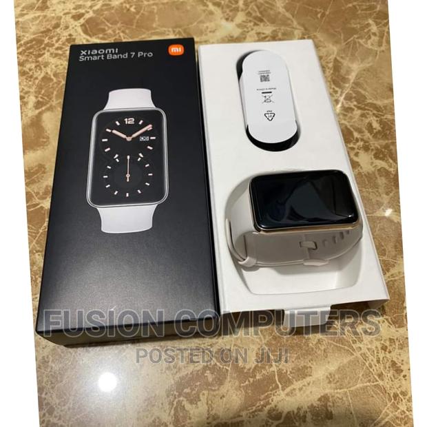 Xiaomi Band 7 Pro - main view