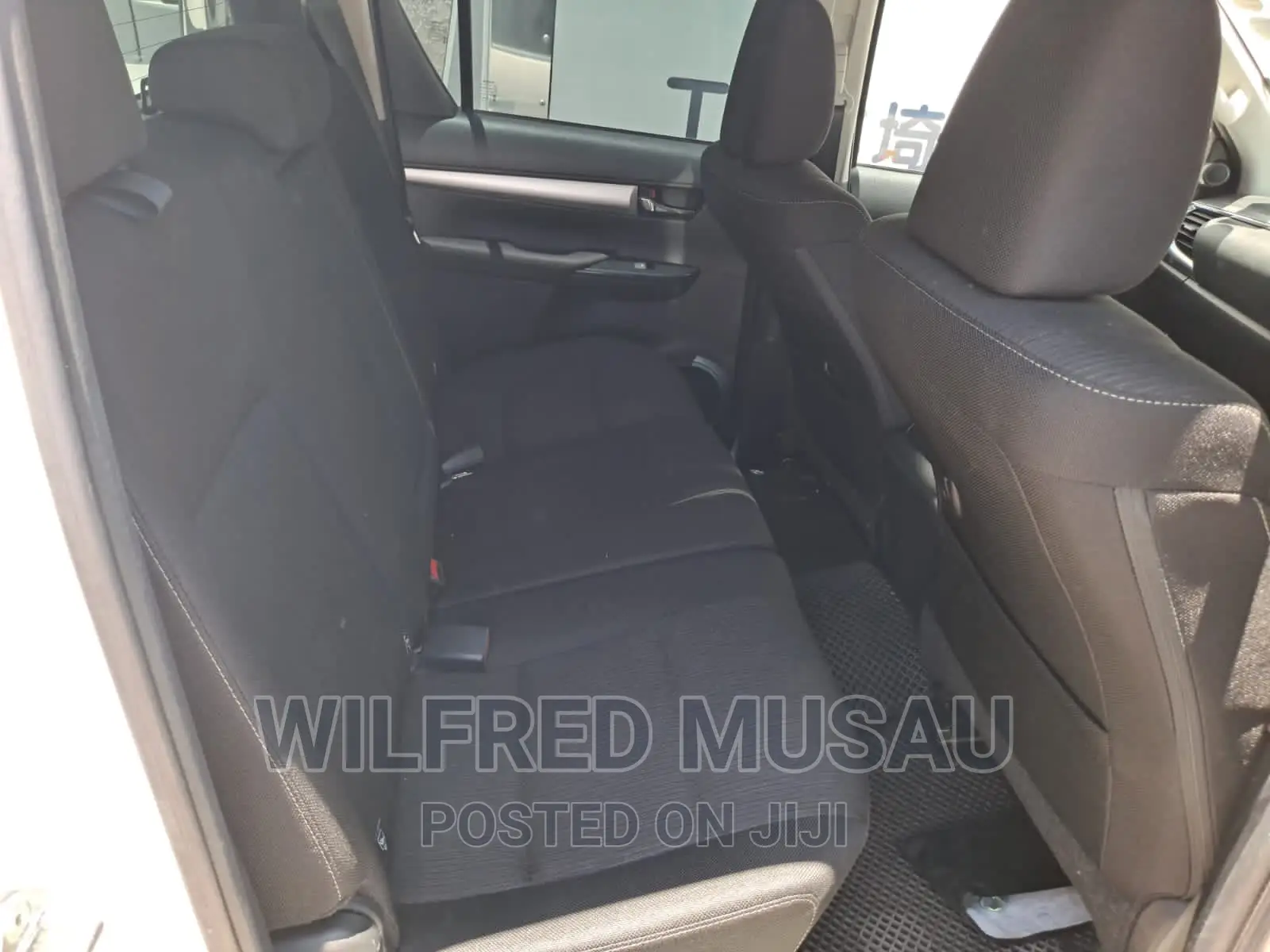 Toyota Hilux 2018 White