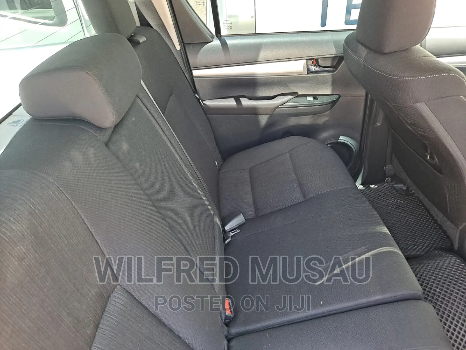 Toyota Hilux 2018 White
