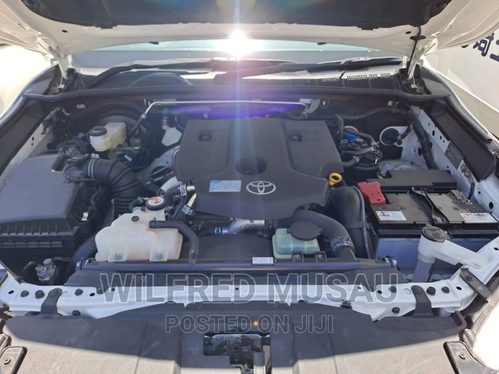 Toyota Hilux 2018 White