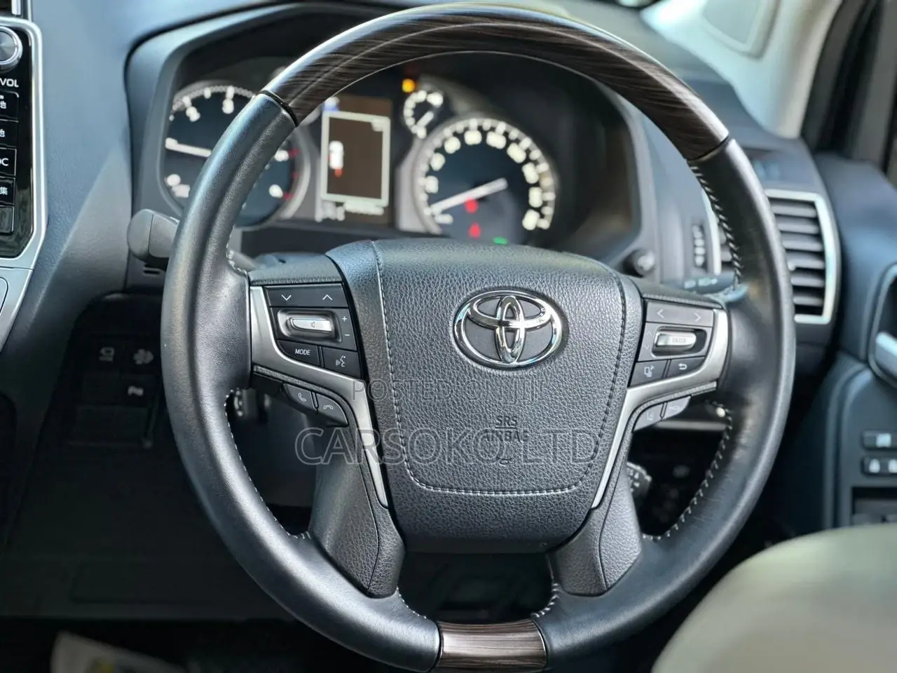 Toyota Land Cruiser Prado 2017 Off white