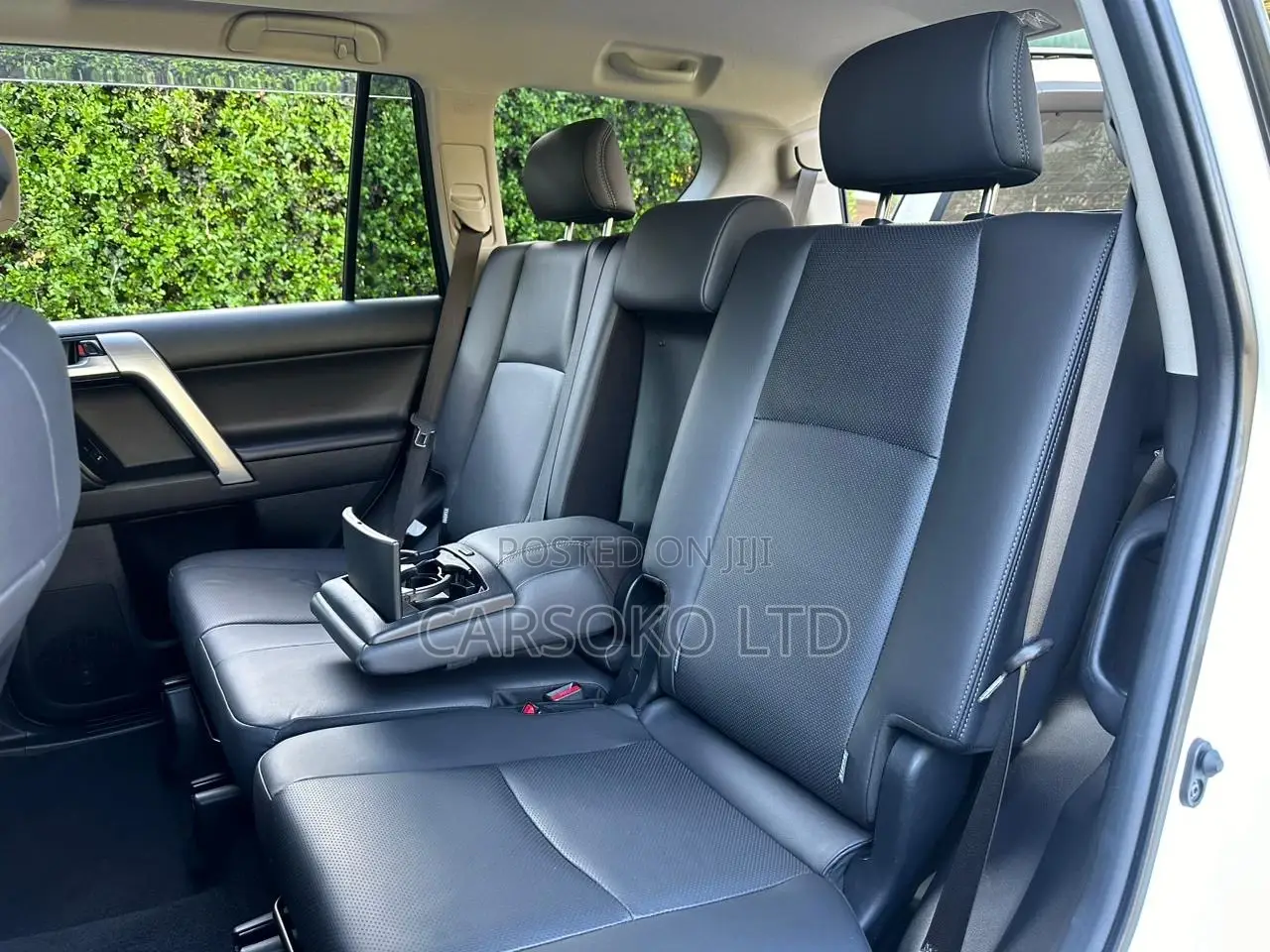 Toyota Land Cruiser Prado 2017 Off white