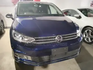 Volkswagen Touran 2016 Blue