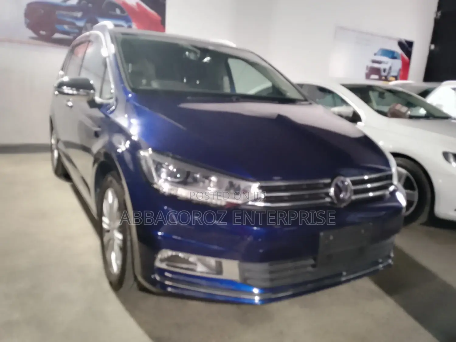 Volkswagen Touran 2016 Blue