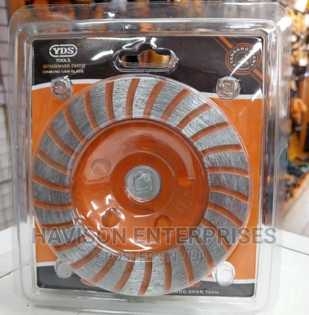 Terrazo Disc - main view