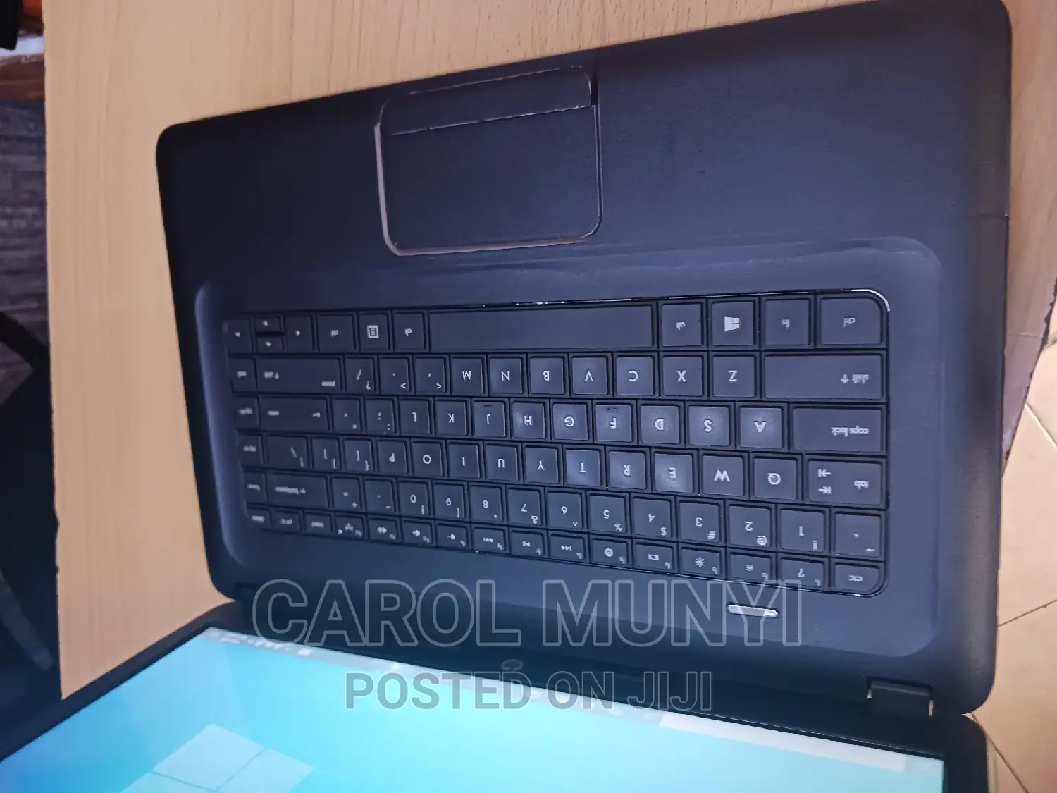 New Laptop HP 650 4GB Intel Pentium HDD+SSD 500GB