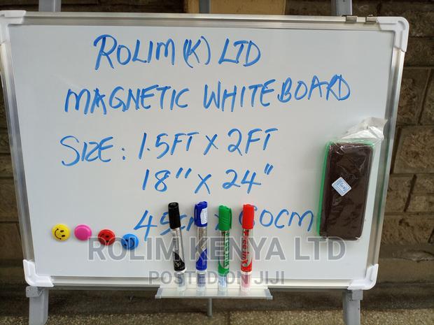 Whiteboard 60cm by 90cm + 4pens + Eraser + 4magnets - main view
