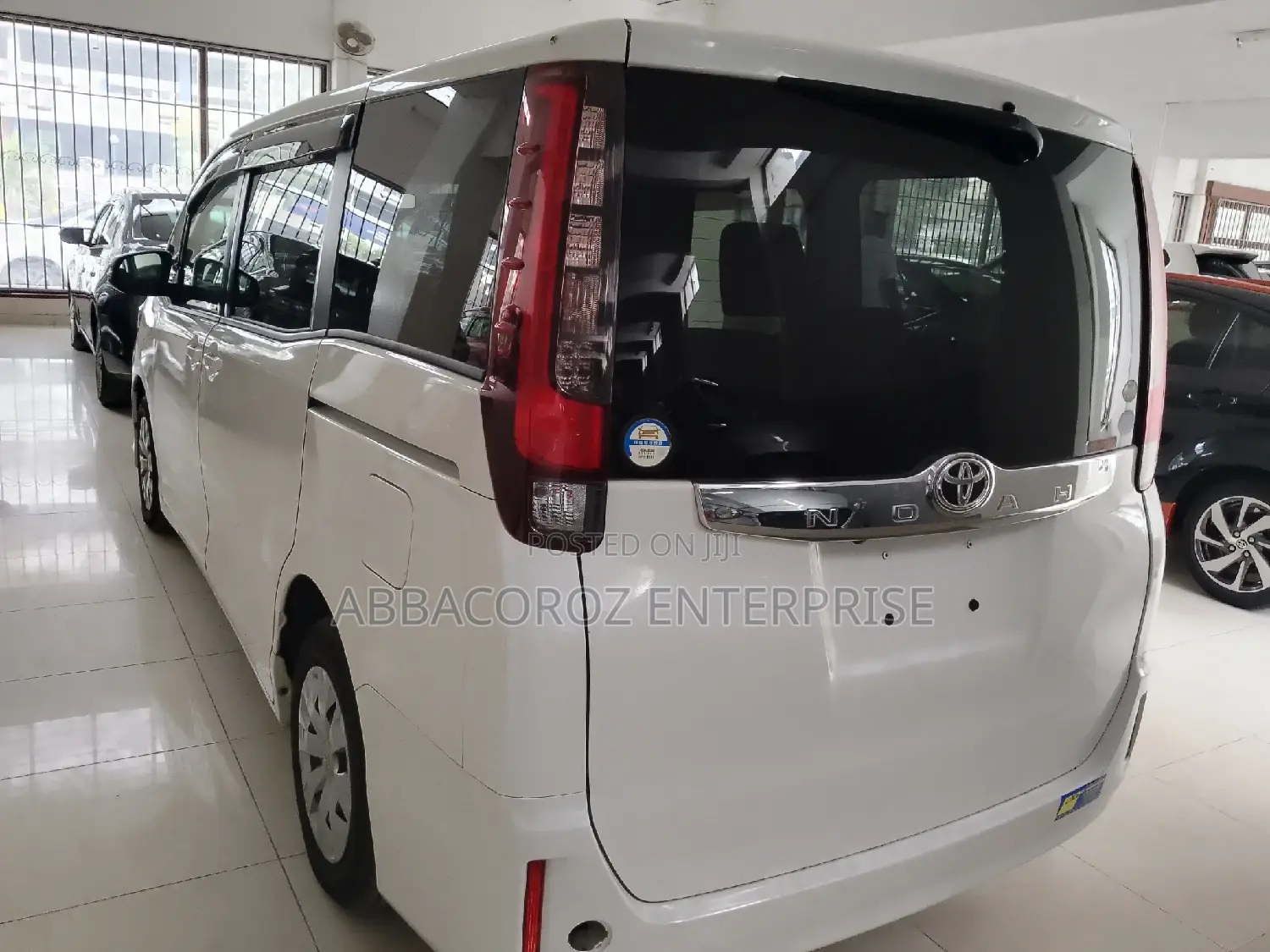 Toyota Noah 2016 White