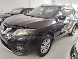 Nissan X-Trail 2016 Black