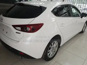 Mazda Axela 2016 White