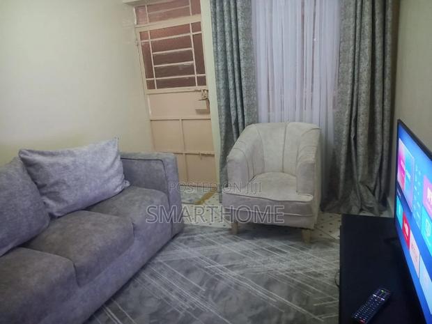 South B Airbnb - thumbnail 3