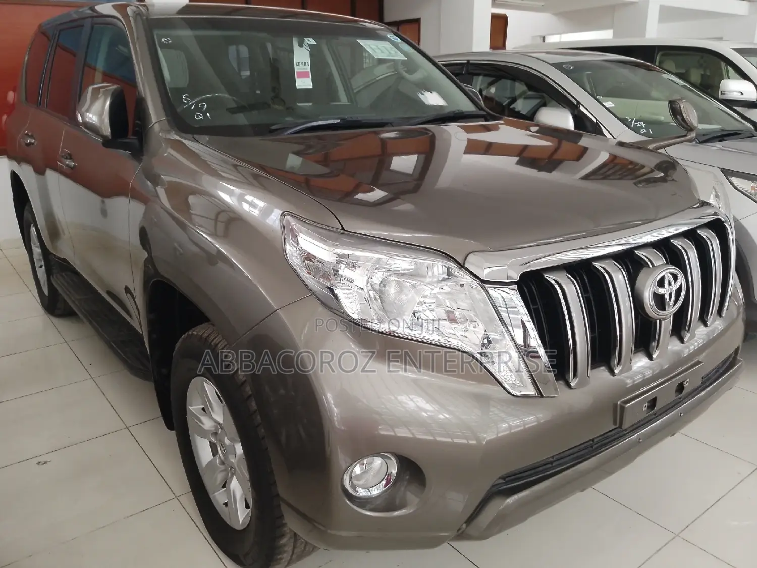 Toyota Land Cruiser Prado 2016 Brown