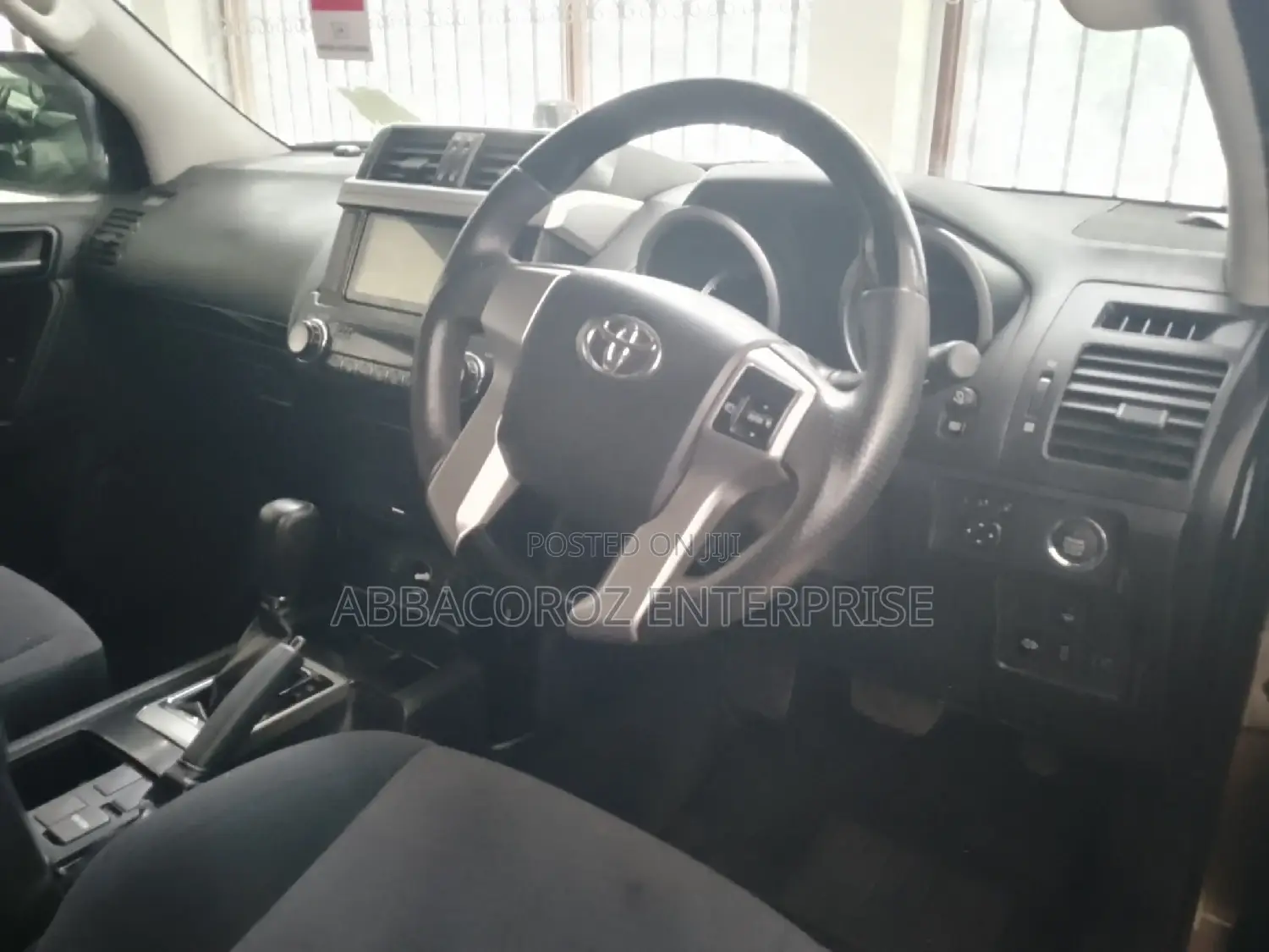 Toyota Land Cruiser Prado 2016 Brown