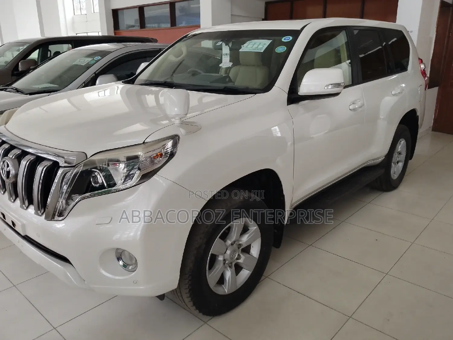 Toyota Land Cruiser Prado 2016 White