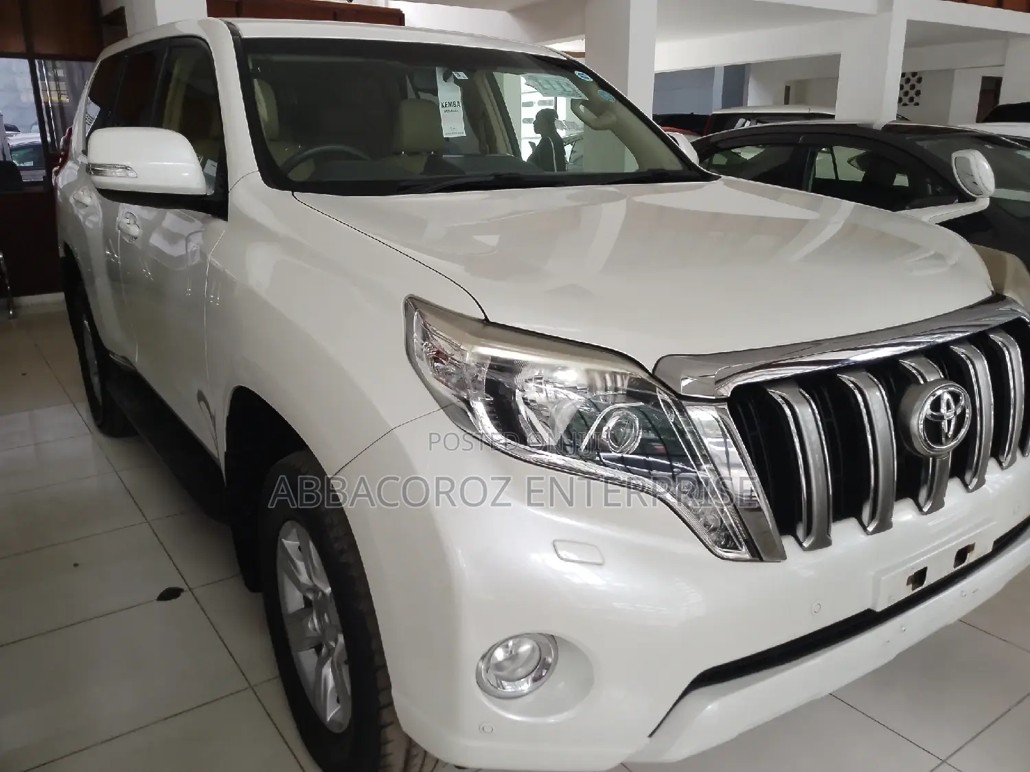 Toyota Land Cruiser Prado 2016 White