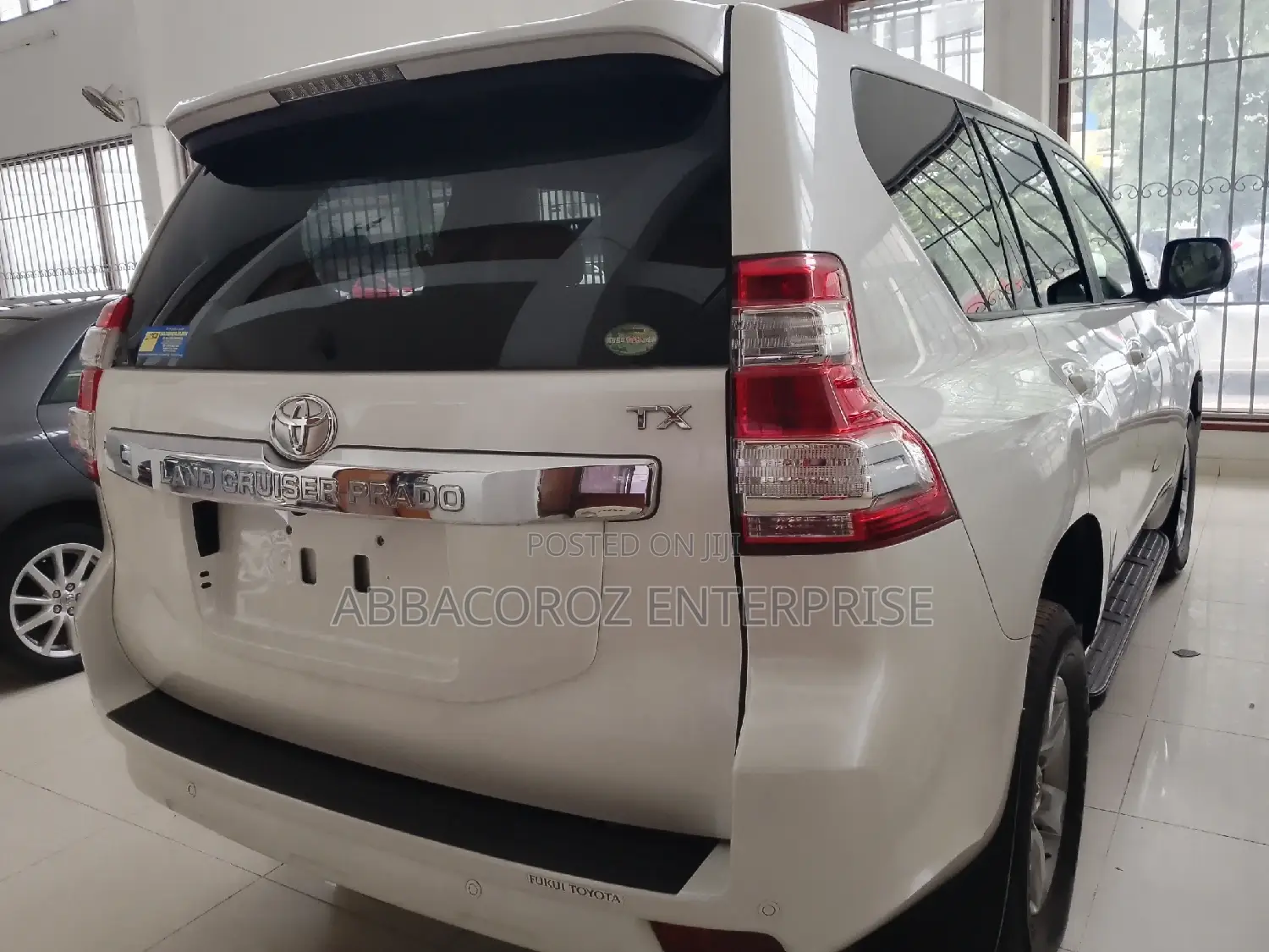 Toyota Land Cruiser Prado 2016 White