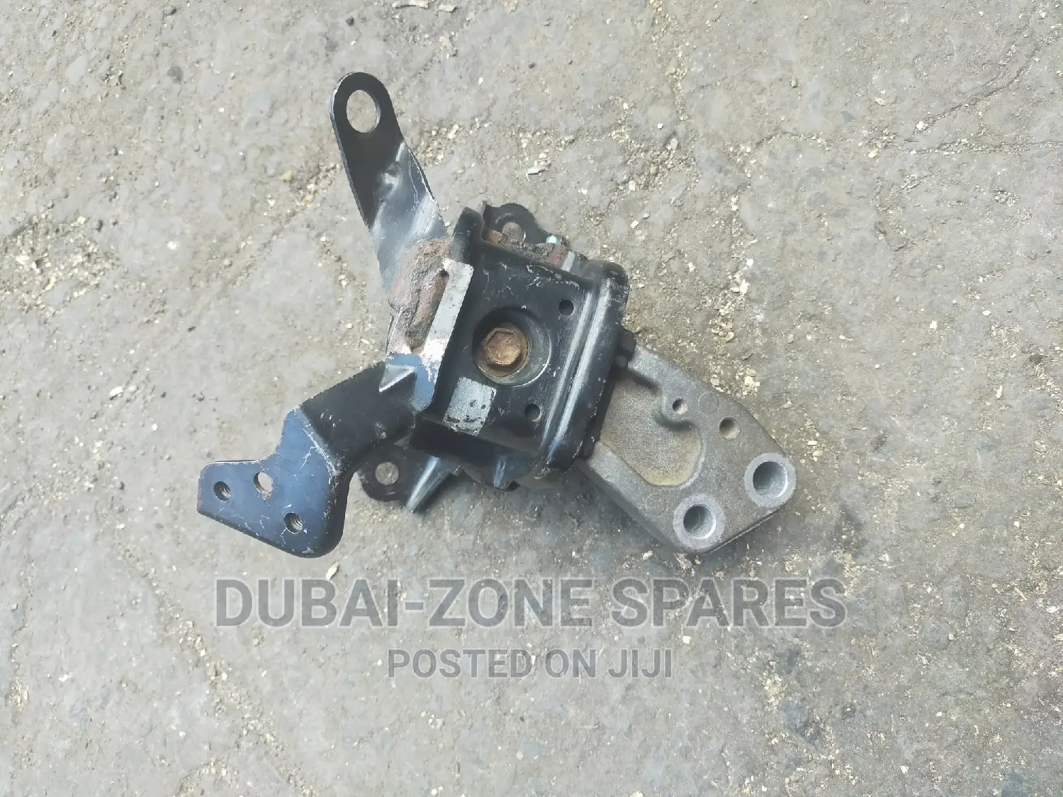 Fielder, Nze 2000-2006 Engine Mount Available.