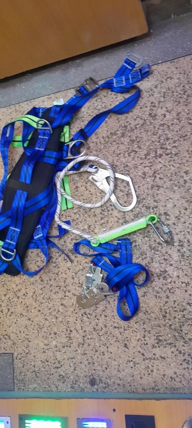 Super Safety Belts