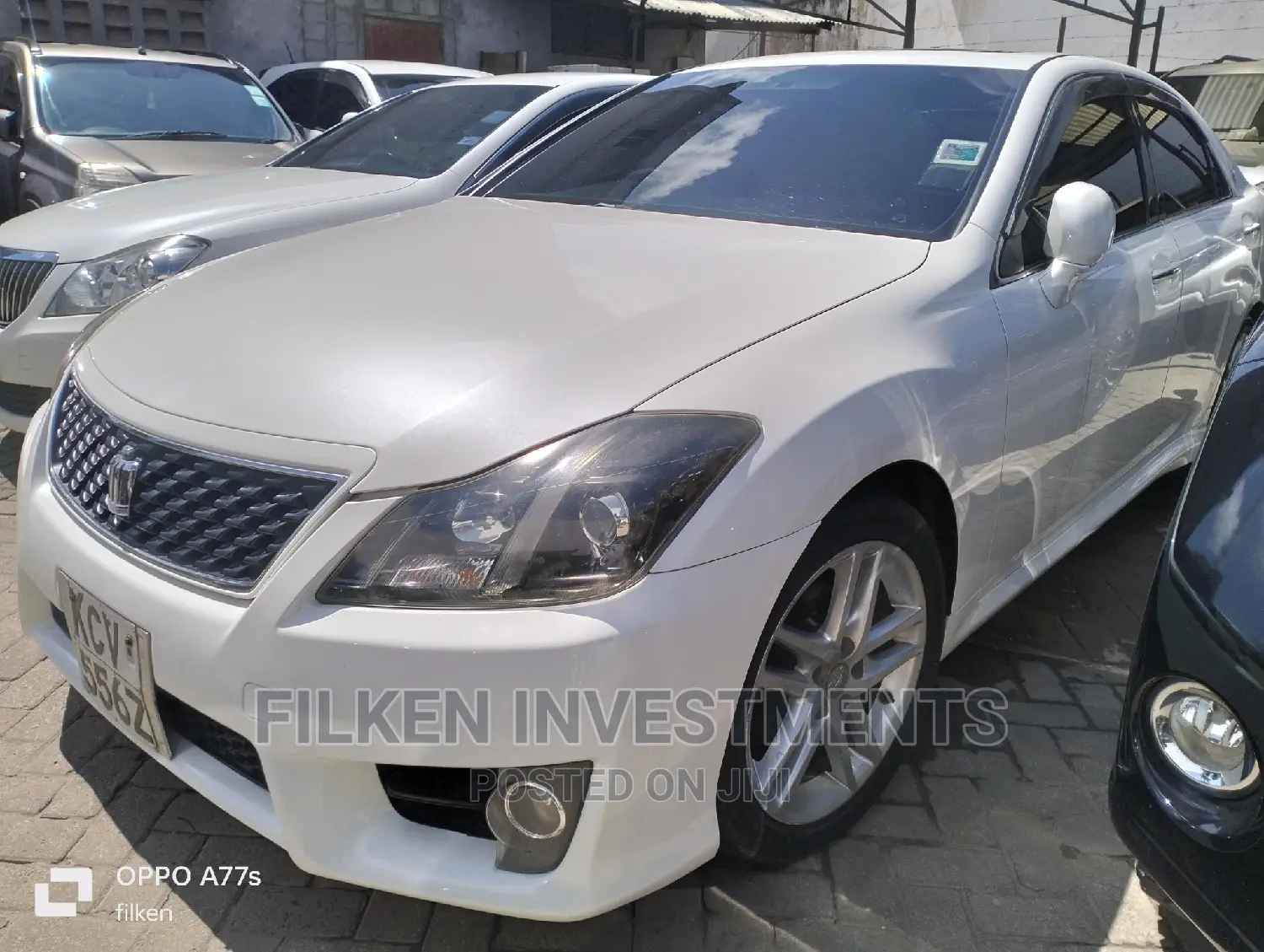 Toyota Crown 2010 White
