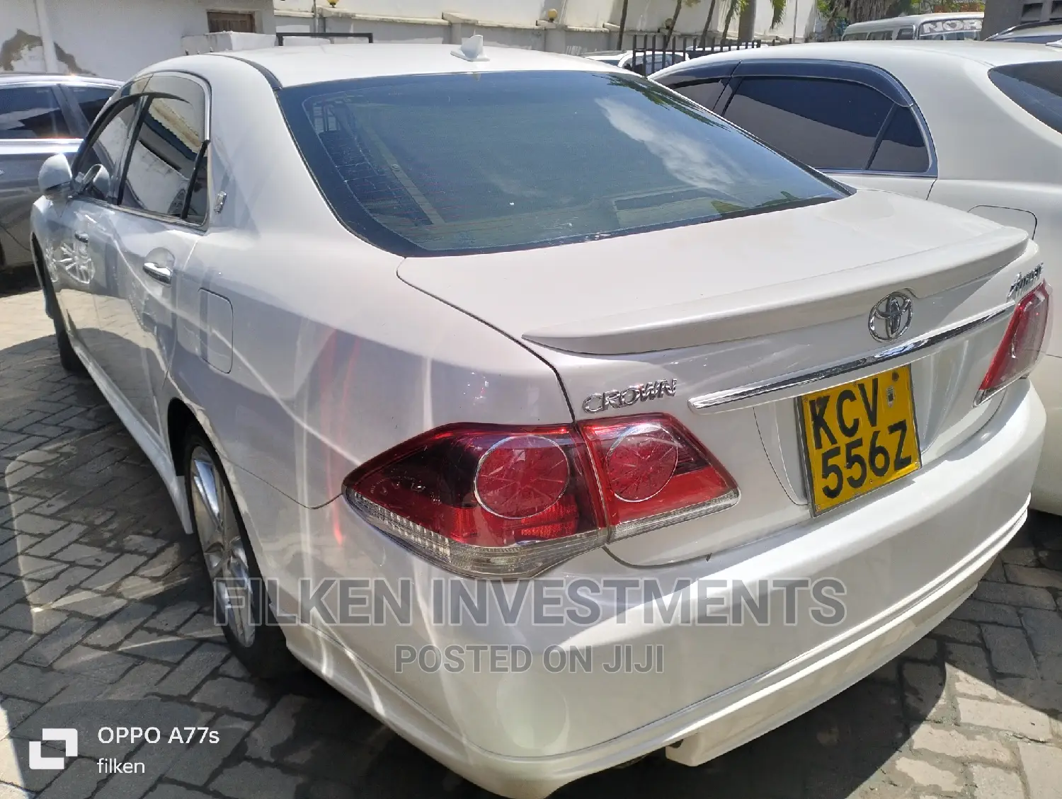 Toyota Crown 2010 White