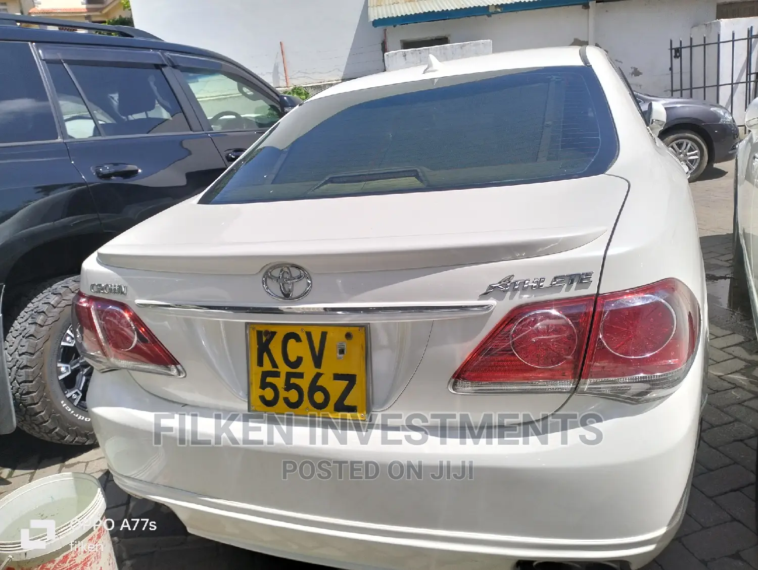Toyota Crown 2010 White