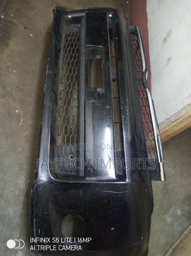 Voxy 2012 Frontbumper