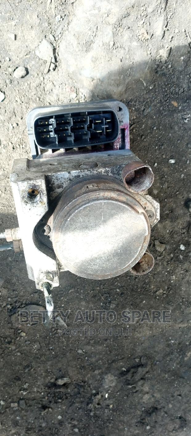 Toyota Hilux Vigo Abs Pump