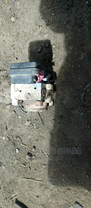Toyota Hilux Vigo Abs Pump