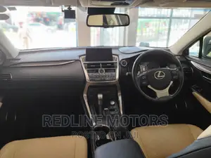 Lexus NX 300h Base 4x4 (2.5L 4cyl 2A) 2017 White