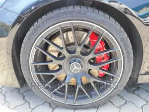 Mercedes-Benz C63 2018 Black