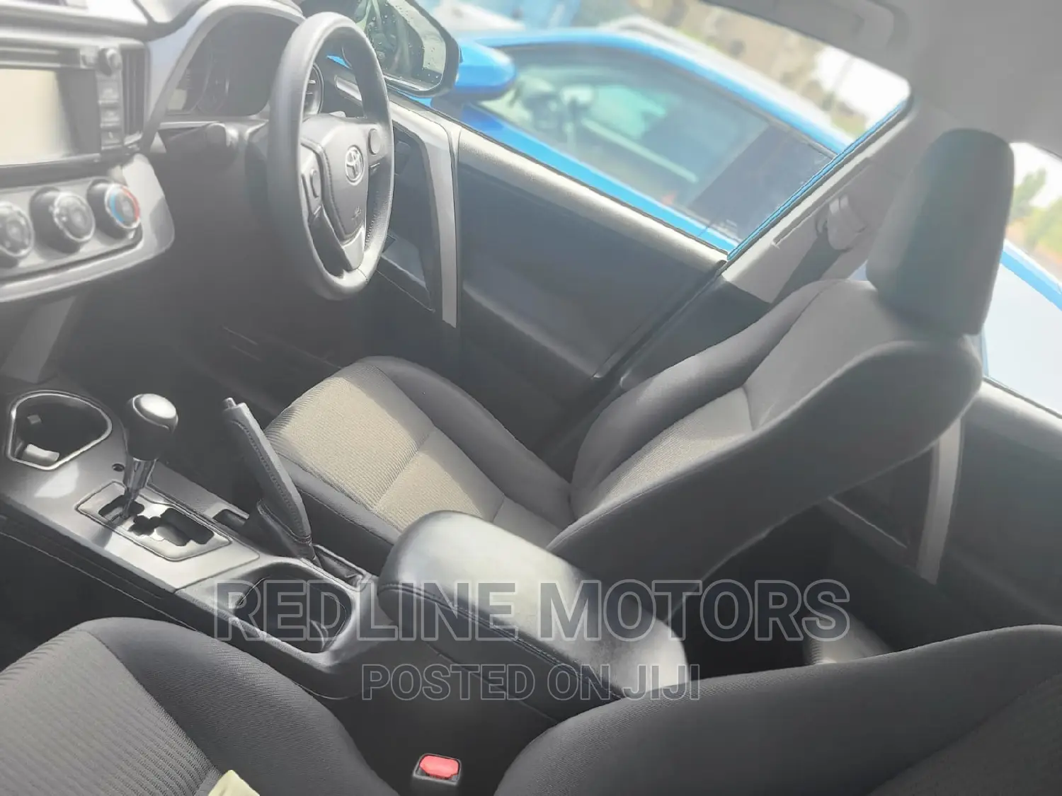 Toyota RAV4 2017 Blue