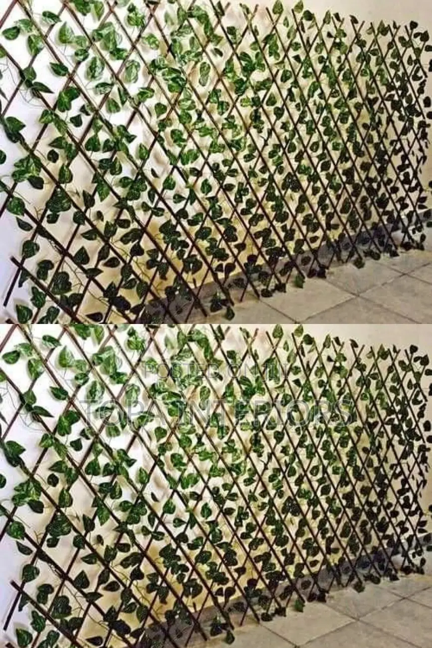 Decorative Faux Balcony Privacy Hedge Fence