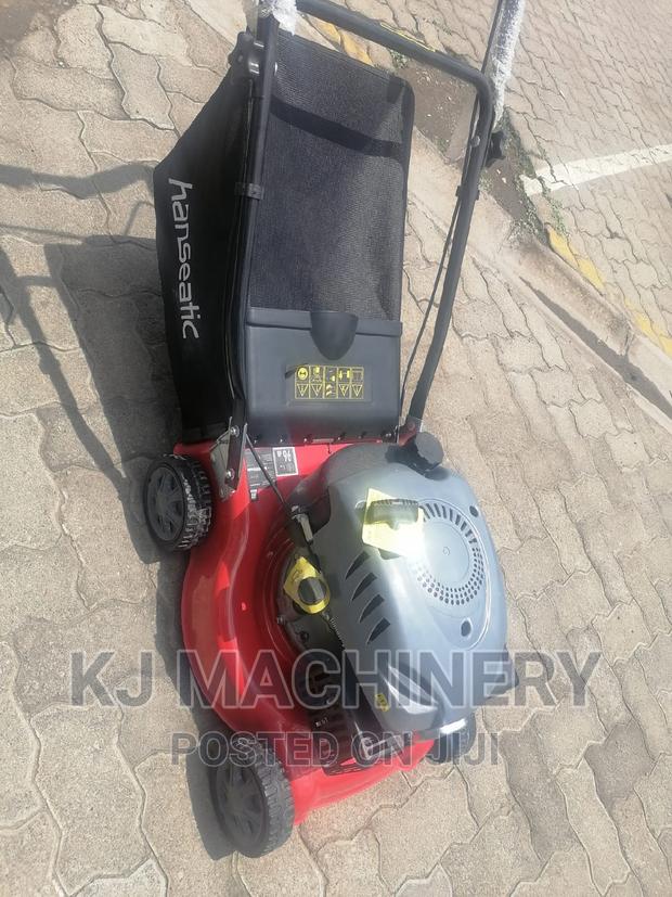 Hanseatic Gasoline Lawn Mowing Machine-Quality Assured