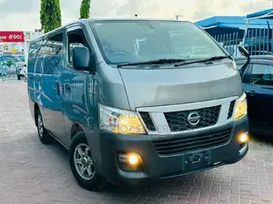 Nissan Caravan (Urvan) 2016 Grey
