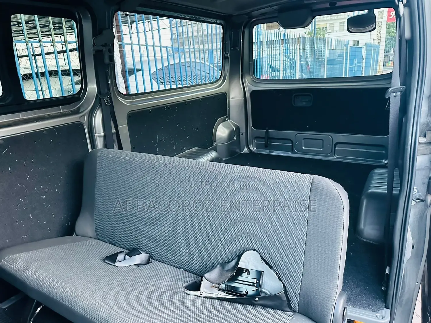 Nissan Caravan (Urvan) 2016 Grey