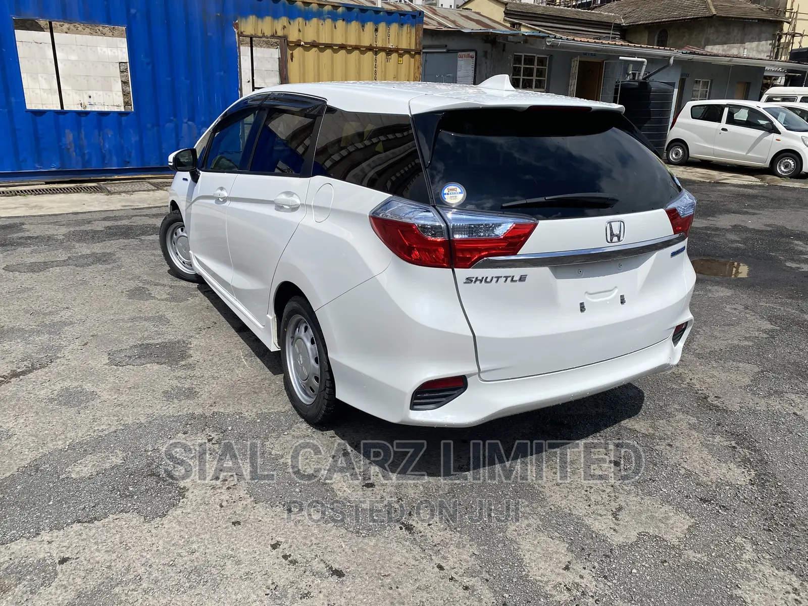 Honda Shuttle 1.5 Hybrid 2WD 2016 White