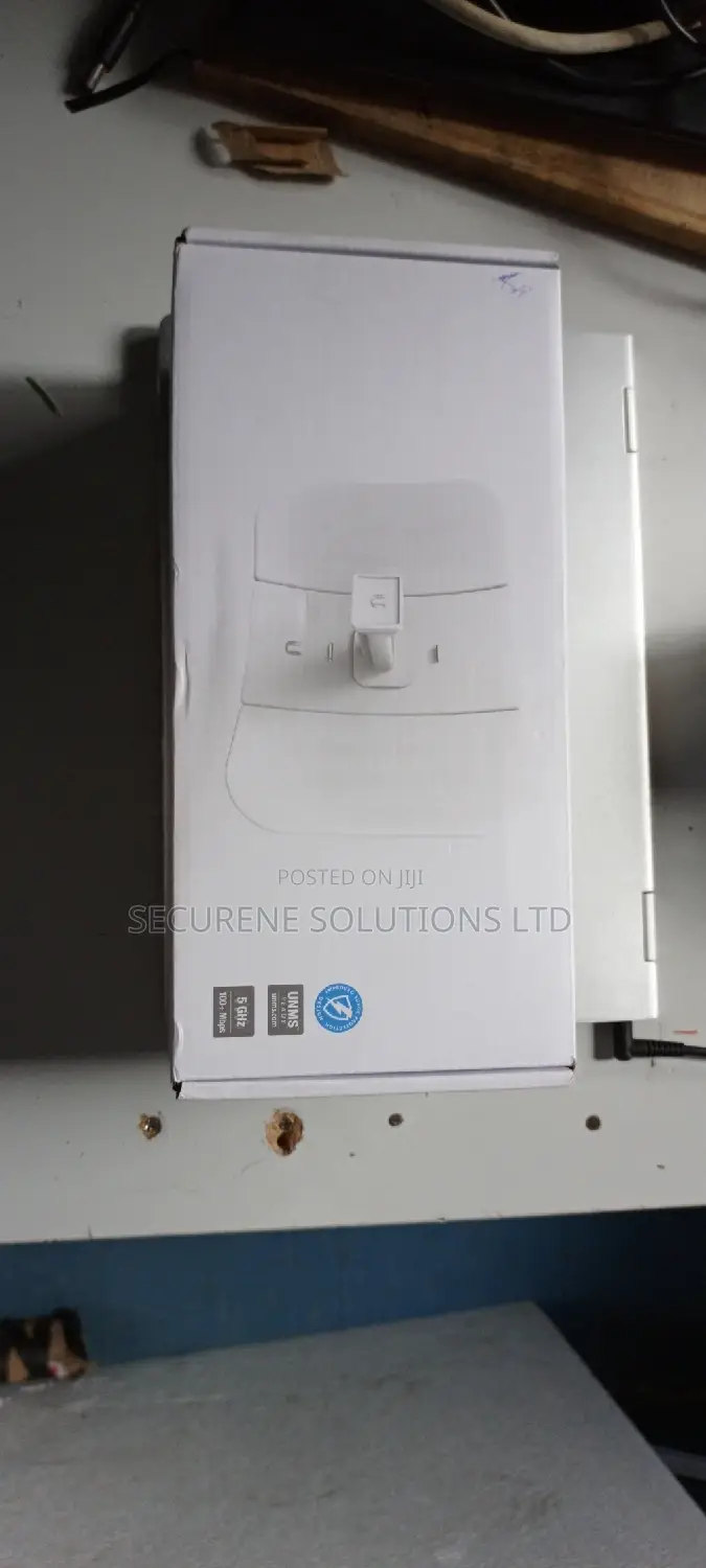 UBIQUITI Litebeam M5 23dbi Airmax - Outdoor￼
