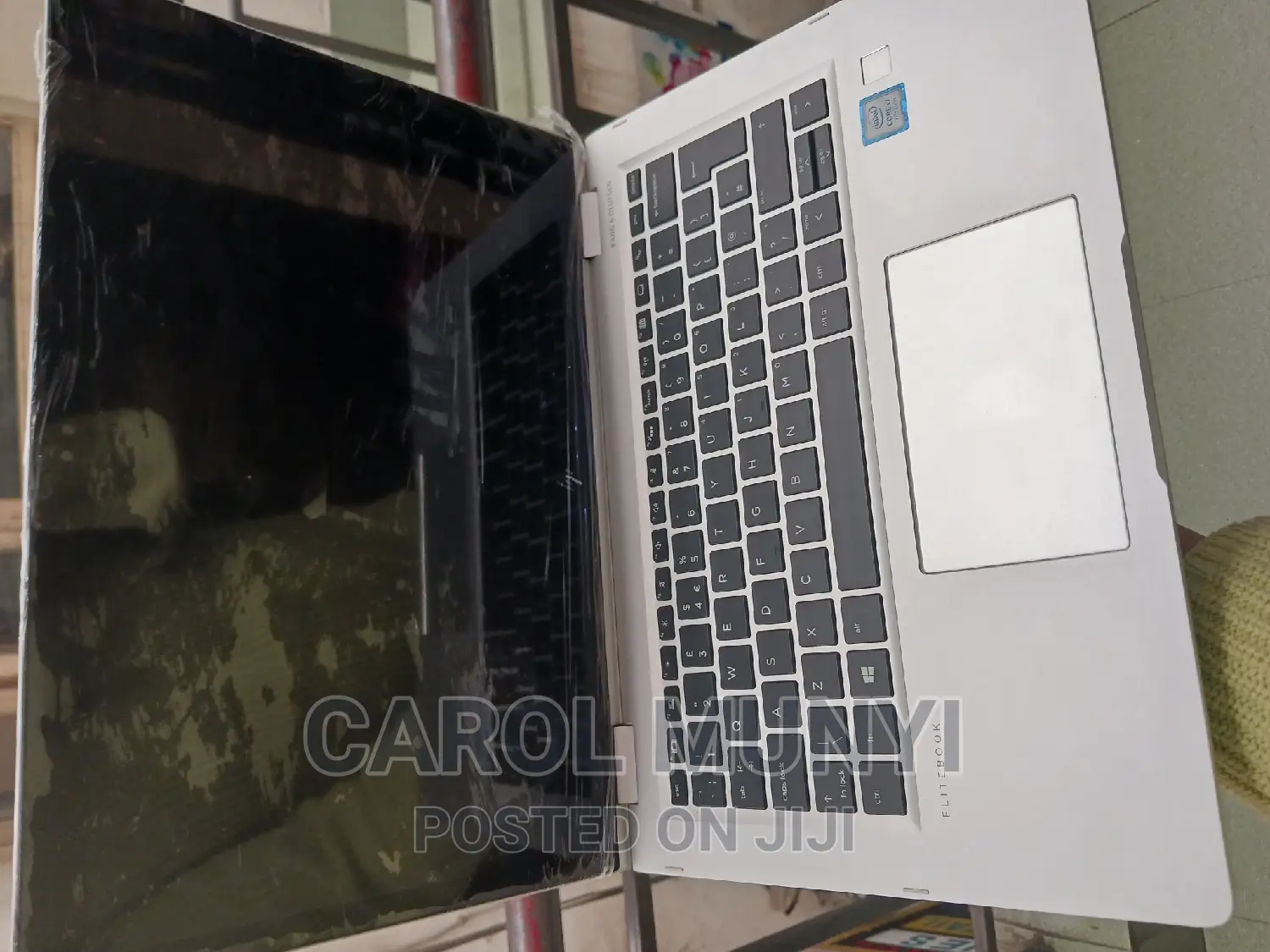 New Laptop HP EliteBook X360 1030 G2 8GB Intel Core I7 SSD 256GB