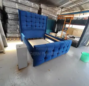 Blue 5/6 Tufted Bed