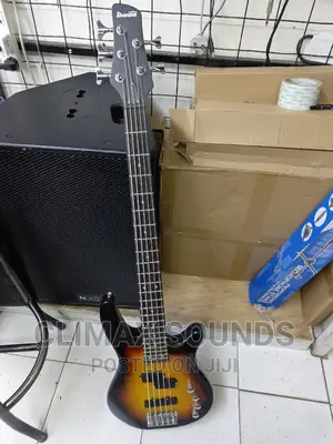 Bass Ibanez 5 Strings, Japan