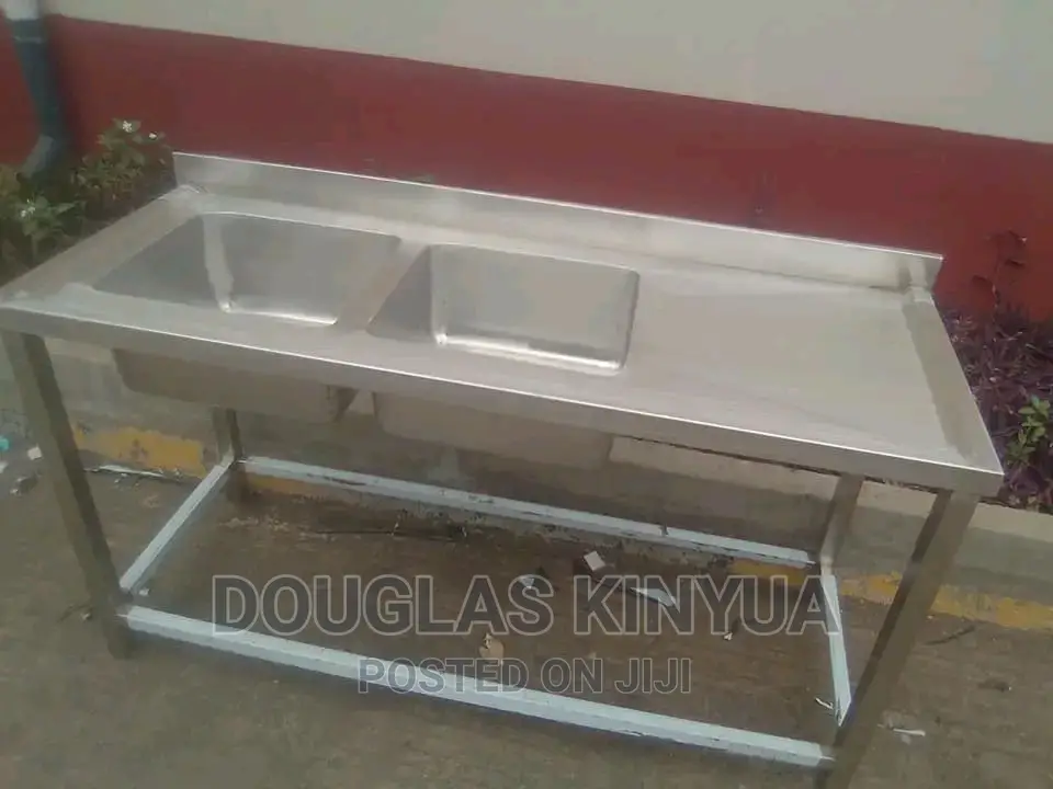 Sink/Stainless Steel Double Bowl Kitchen Sink.
