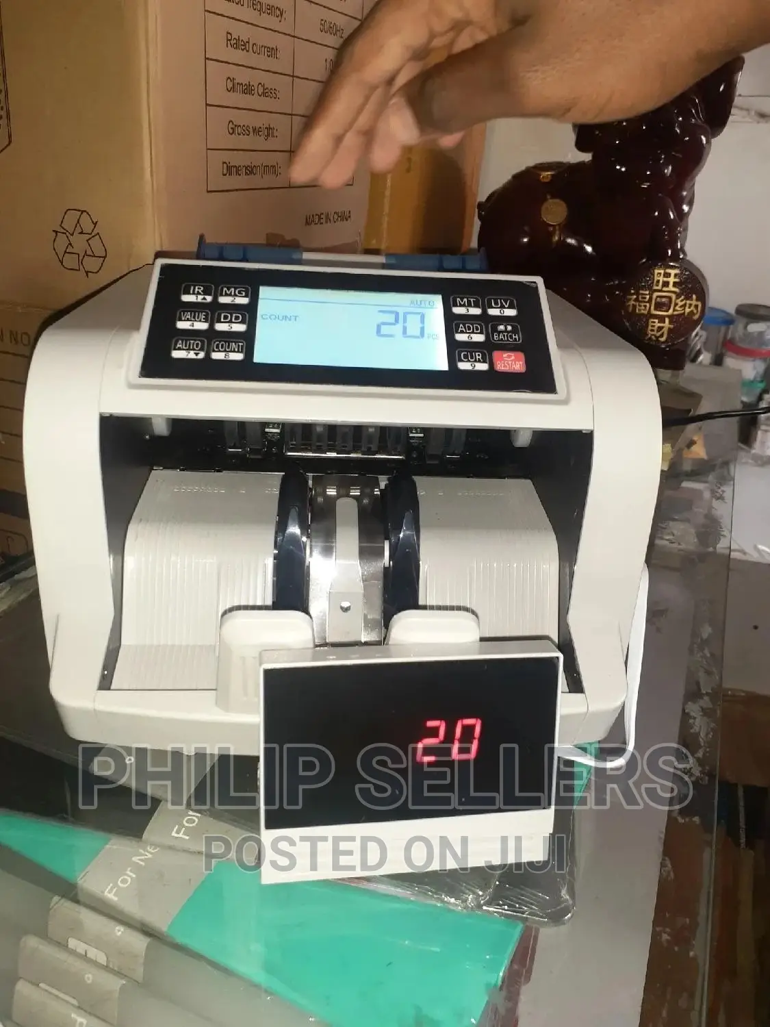.Suitable for Most Currencies in the World.Automatically
