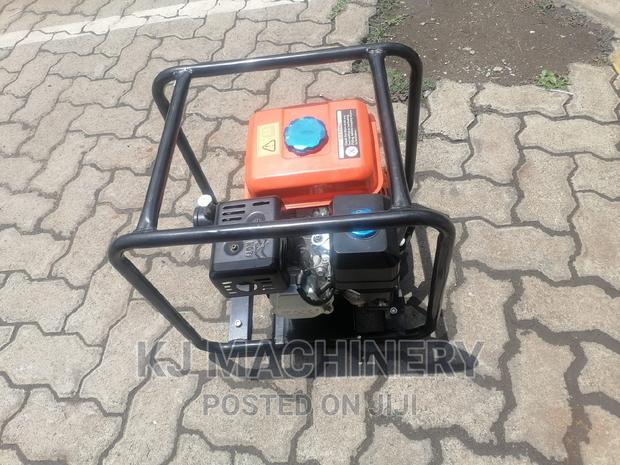 Concrete Poker Vibrator With Shaft-Petrol Powered Quality - main view