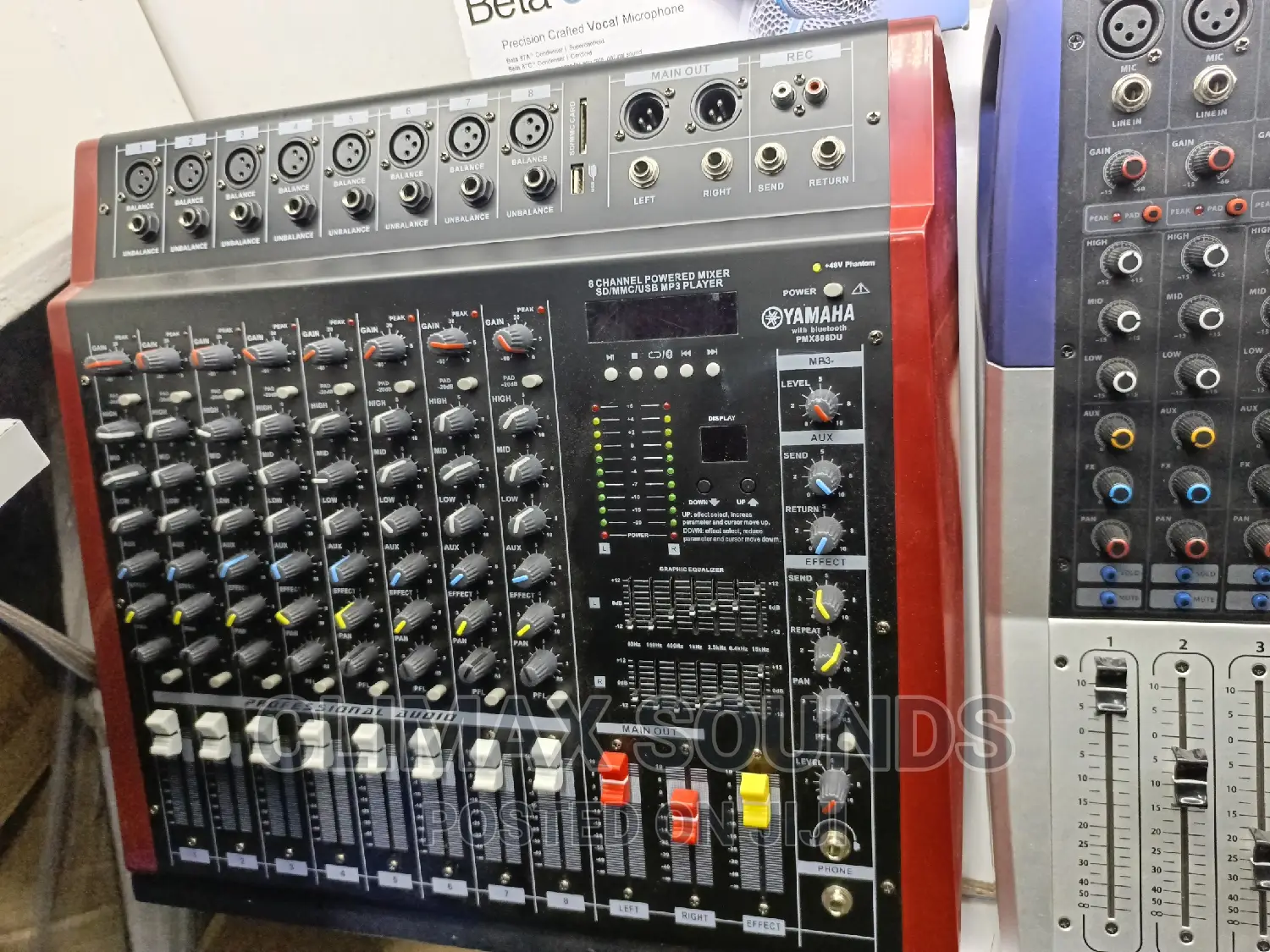 Yamaha 8 Channel Powered Mixer